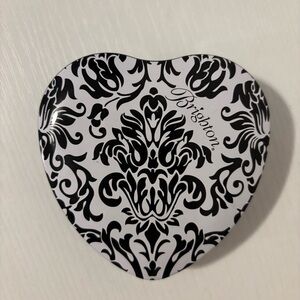 Brighton | Black and White Heart Ring Tin